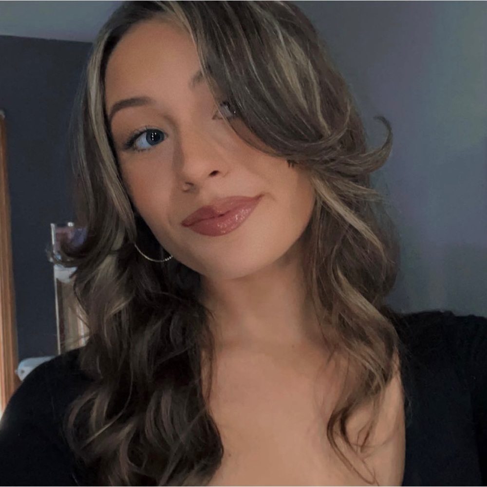 Meet your Posher, Sabrina